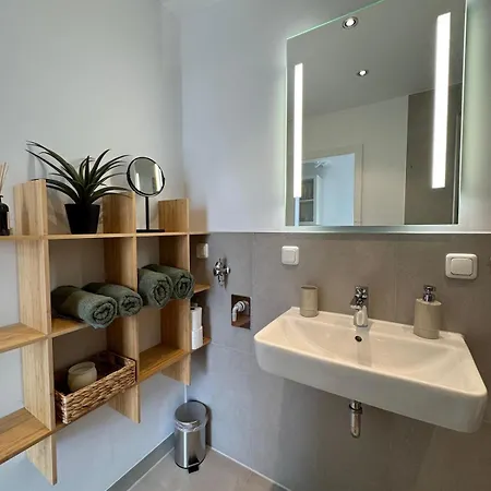 Apartamento Cy Neustadt - Balkon - Innenstadt - Altbau *