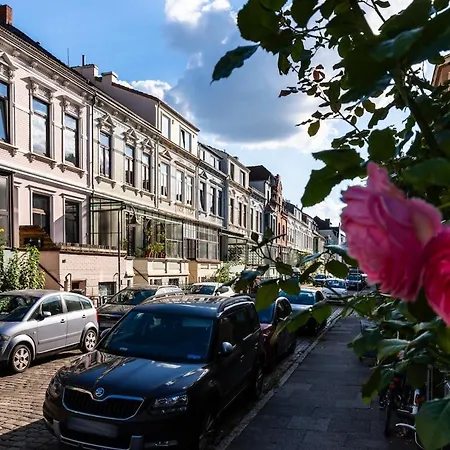 Cy Neustadt - Balkon - Innenstadt - Altbau *