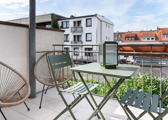 Cy Neustadt - Balkon - Innenstadt - Altbau